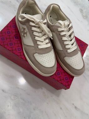 Tory Burch Beige  leather Logo Low-Top Sneakers